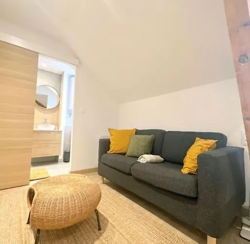 / /sacré Studio/ /wifi/ /parking Privé *