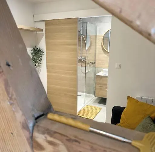 / /sacré Studio/ /wifi/ /parking Privé