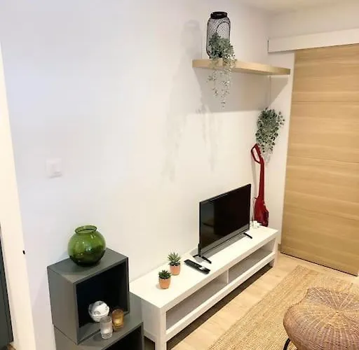 דירה / /sacre Studio/ /wifi/ /parking Prive רודז